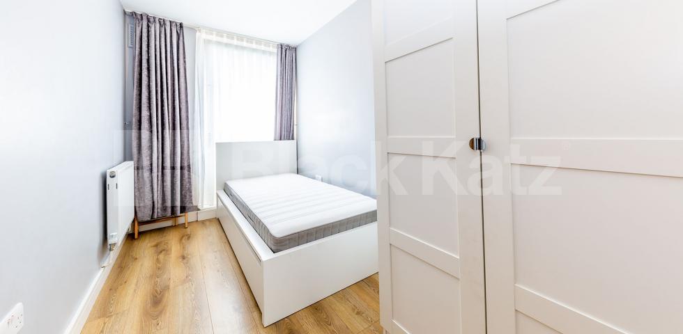 			NEW INSTRUCTION - ZONE1! GREAT FOR 4 SHARERS!, 3 Bedroom, 1 bath, 1 reception Flat			 Stanhope Street, EUSTON-CAMDEN